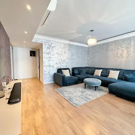 Stunning Herastrau 3br * Bukarest