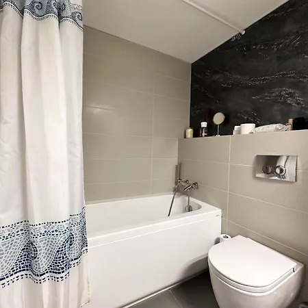 Stunning Herastrau 3br Apartamento Bucarest